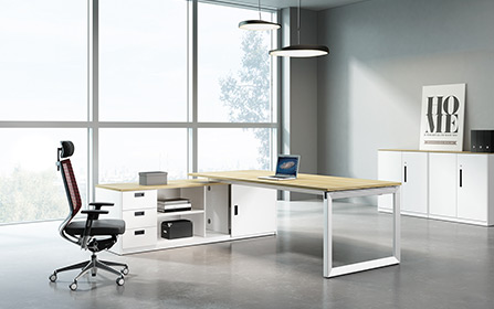 戴蒙 Diamond 实木/板式台面/钢制台架/1.5-2.5m